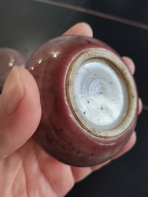 古玩陶瓷豇豆紅釉印盒真品鑒賞圖