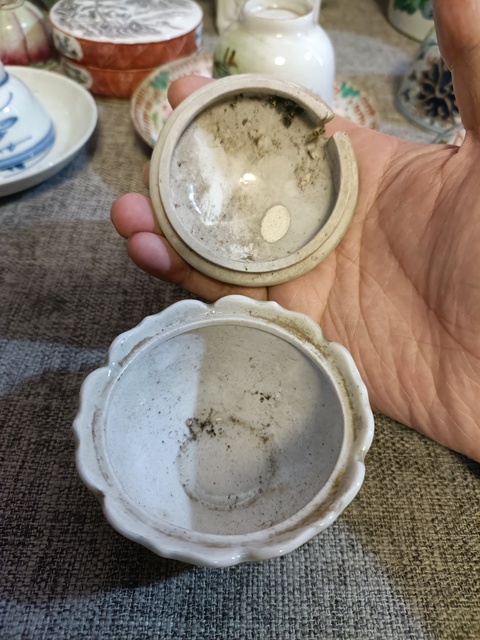 古玩陶瓷冬青釉蓋罐真品鑒賞圖