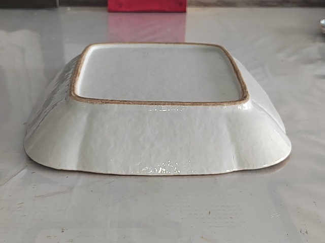 古玩陶瓷人物花鳥蝶紋廣彩盤真品鑒賞圖