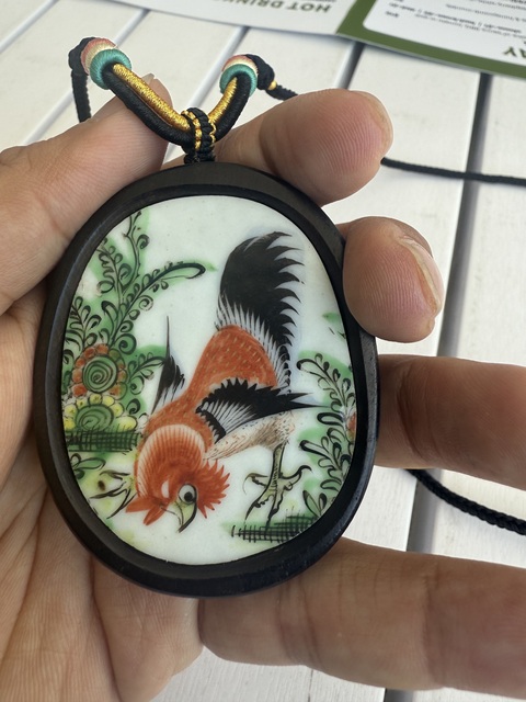 古玩陶瓷大雞圖廣彩飾品真品鑒賞圖