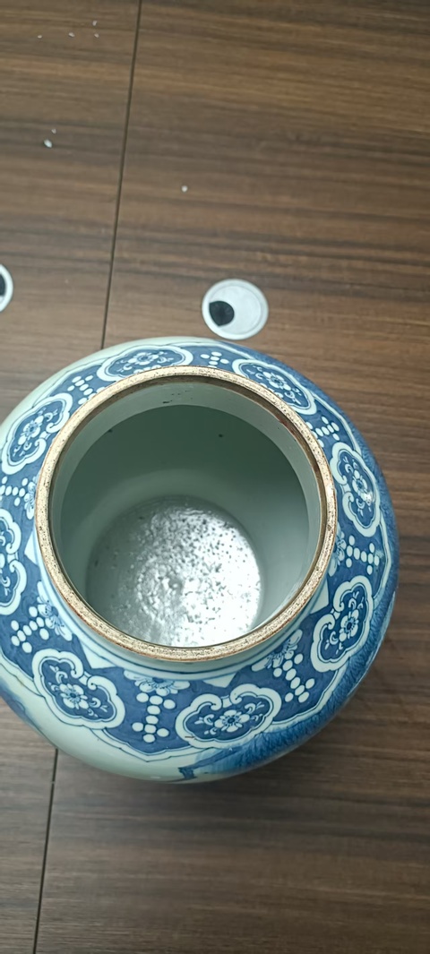 古玩陶瓷青花仕女嬰戲圖蓋罐，模糊，偏老真品鑒賞圖
