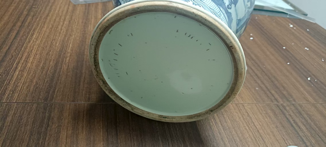 古玩陶瓷青花仕女嬰戲圖蓋罐，模糊，偏老真品鑒賞圖