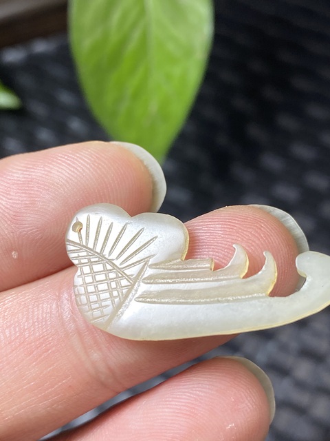 古玩玉器清代和田玉雕“花片”拍賣，當(dāng)前價(jià)格900元