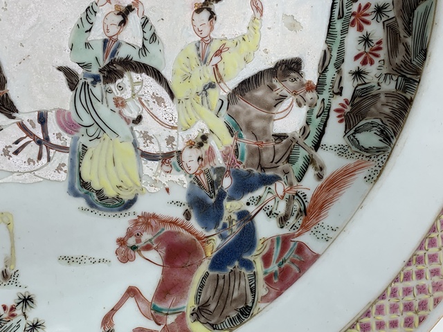 古玩陶瓷清雍正·粉彩銅雀臺比武大盤拍賣,當(dāng)前價格11328元