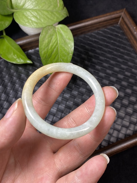 古玩玉器清代天然翡翠美人手鐲拍賣，當前價格11000元