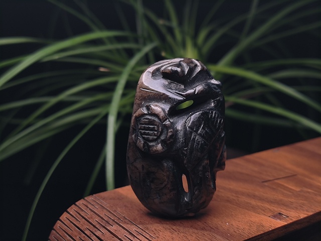 古玩玉器明代和田玉雕“松鶴”掛件拍賣,當前價格3500元
