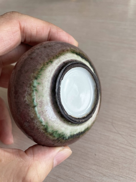 古玩陶瓷豇豆紅釉水盂真品鑒賞圖