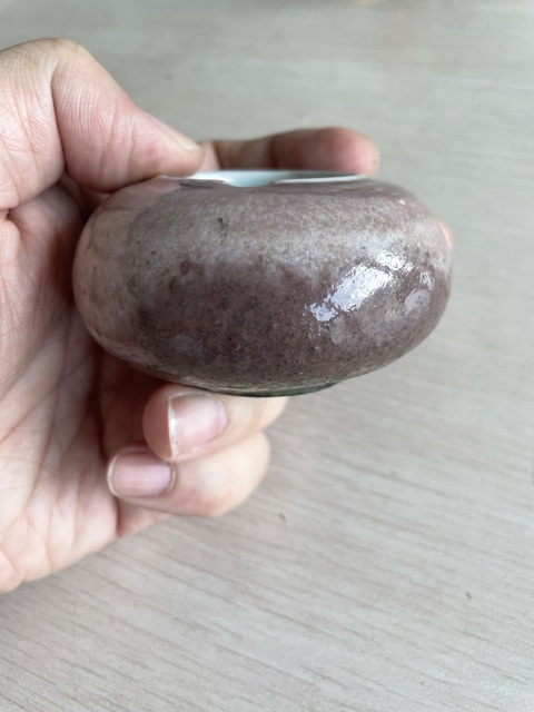 古玩陶瓷豇豆紅釉水盂真品鑒賞圖
