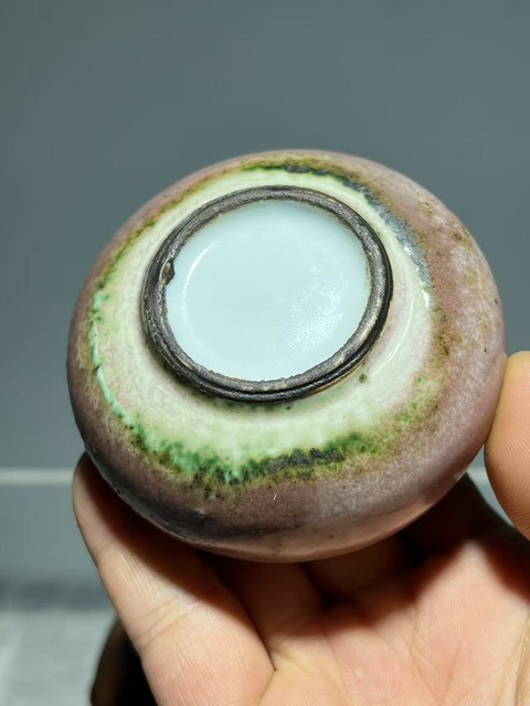 古玩陶瓷豇豆紅釉水盂真品鑒賞圖