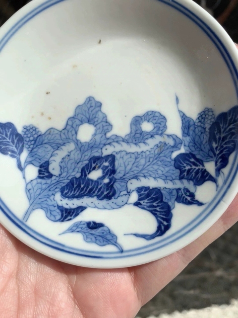古玩陶瓷宣統(tǒng)青花蠶食圖盤真品鑒賞圖
