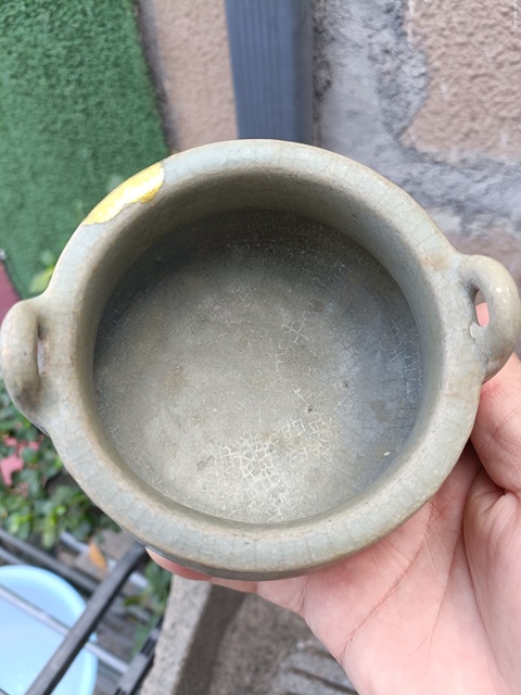 古玩陶瓷館藏級精品龍泉青瓷雙耳三足爐拍賣,當前價格2980元