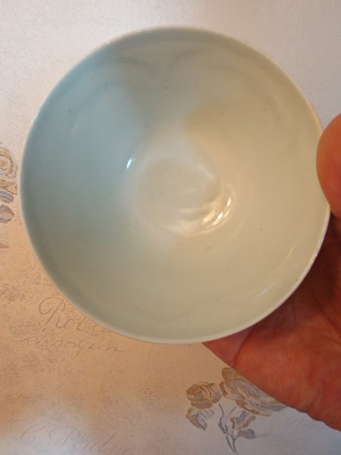 古玩陶瓷青花釉里紅花果杯真品鑒賞圖