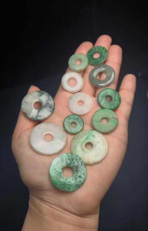 古玩玉器（放漏拍）清代天然翡翠“平安扣”一手拍賣，當前價格990元