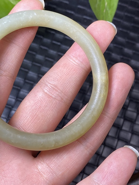 古玩玉器和田玉雕“素紋手鐲”真品鑒賞圖
