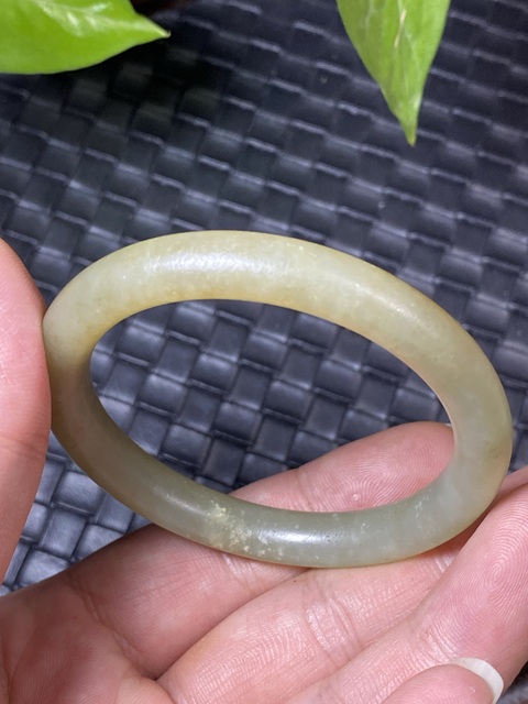 古玩玉器和田玉雕“素紋手鐲”真品鑒賞圖