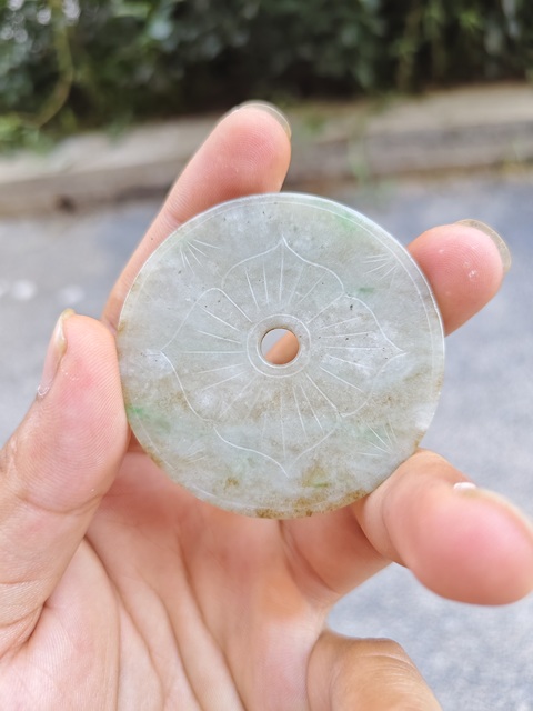 古玩玉器翡翠雕“花卉紋璧”真品鑒賞圖