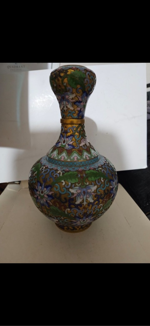 古玩陶瓷花卉紋蒜頭瓶真品鑒賞圖