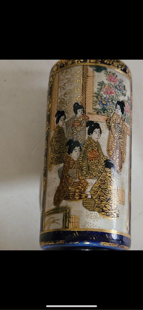 古玩陶瓷人物瓶真品鑒賞圖