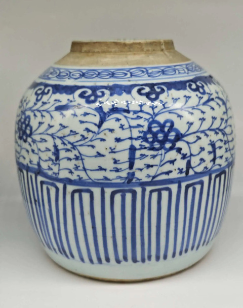 古玩陶瓷清中期花卉紋青花罐拍賣,當(dāng)前價(jià)格299元