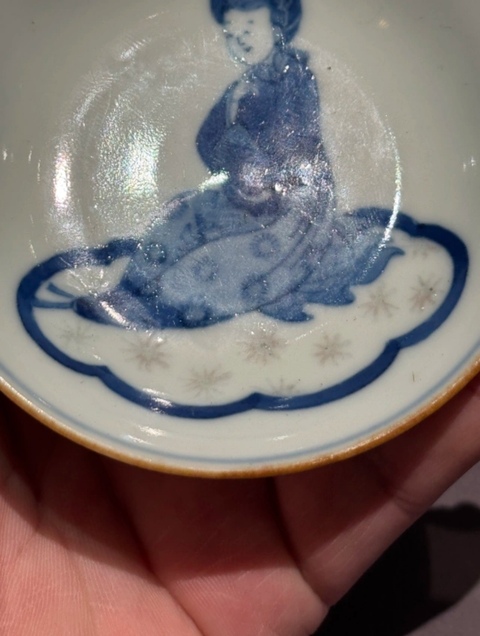 古玩陶瓷仕女紋盤真品鑒賞圖