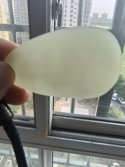 古玩玉器現代廣義和田玉雕件真品鑒賞圖