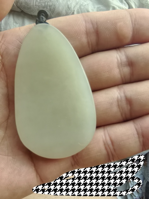 古玩玉器現代廣義和田玉雕件真品鑒賞圖
