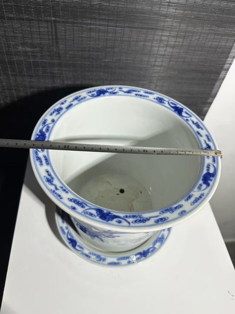 古玩陶瓷青花九桃花卉紋花盆真品鑒賞圖