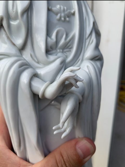 古玩陶瓷德化白瓷觀音菩薩造像真品鑒賞圖