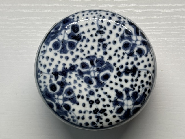 古玩陶瓷青花蓋盒真品鑒賞圖