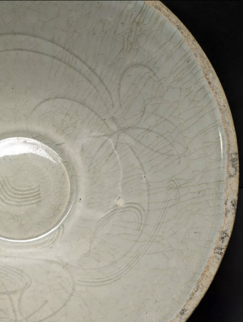 古玩陶瓷芒口圈足覆燒工藝碗真品鑒賞圖