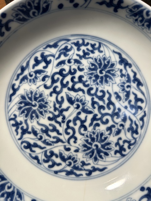 古玩陶瓷青花纏枝花卉紋盤拍賣,當(dāng)前價格26800元