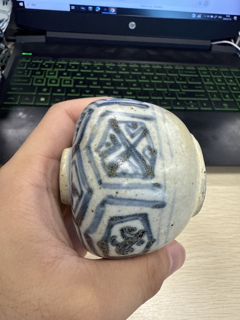 古玩陶瓷青花水盂真品鑒賞圖