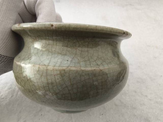 古玩陶瓷青釉香爐真品鑒賞圖