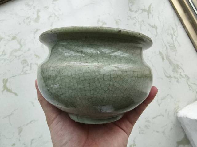 古玩陶瓷青釉香爐真品鑒賞圖