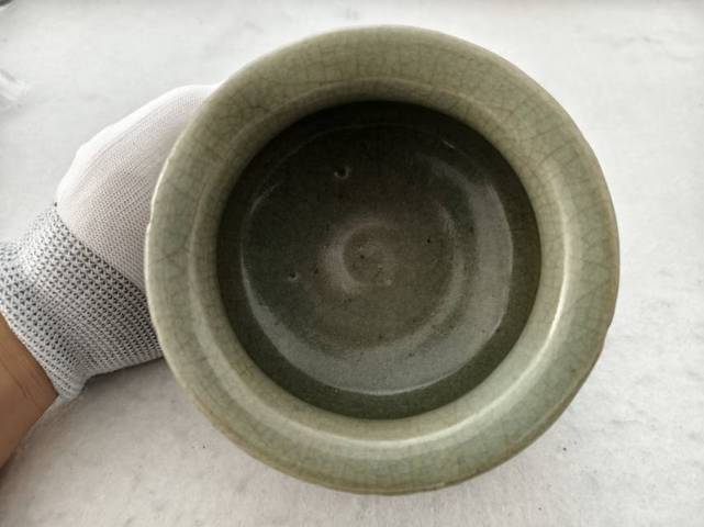 古玩陶瓷青釉香爐真品鑒賞圖
