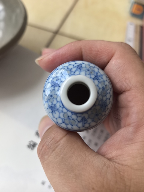 古玩陶瓷青花釉里紅鼻煙壺真品鑒賞圖