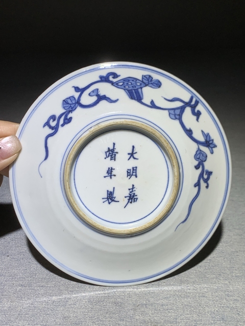 古玩陶瓷晚清青花鳳紋盤(pán)真品鑒賞圖