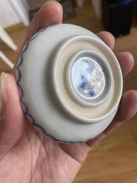 古玩陶瓷青花人物印盒真品鑒賞圖