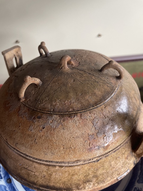 古玩陶瓷釉陶三足鼎真品鑒賞圖