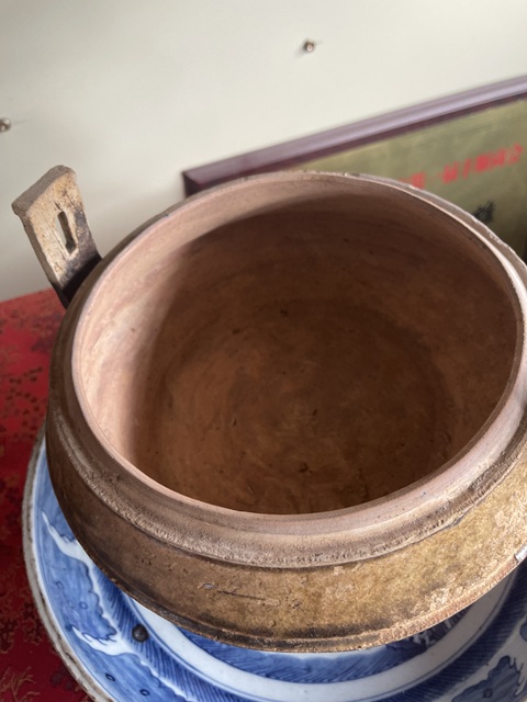 古玩陶瓷釉陶三足鼎真品鑒賞圖