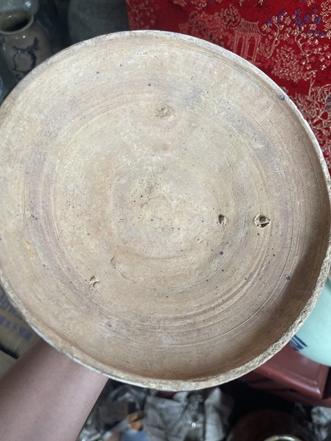 古玩陶瓷釉陶三足鼎真品鑒賞圖