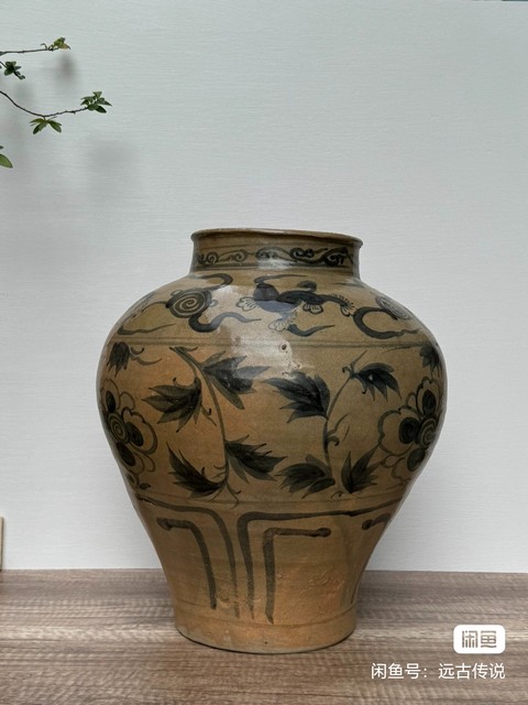 古玩陶瓷玉溪窯青花獅紋罐真品鑒賞圖