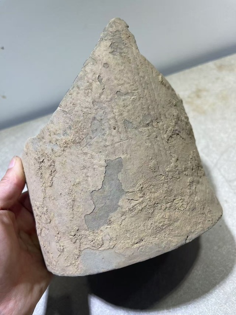 古玩陶瓷漢代·云紋瓦當真品鑒賞圖