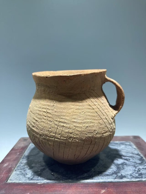 古玩陶瓷齊家文化·單耳紅陶缶真品鑒賞圖