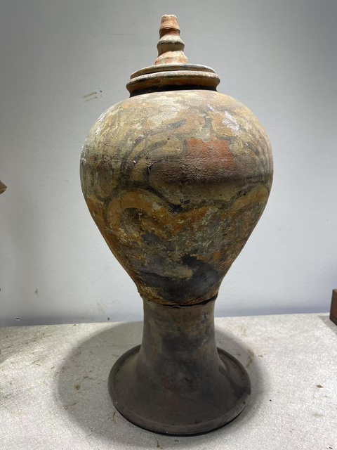 古玩陶瓷唐·彩繪塔式罐 一套真品鑒賞圖