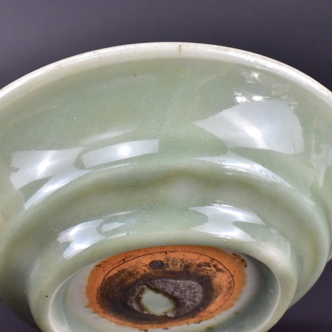 古玩陶瓷元末明初龍泉窯青釉盤真品鑒賞圖