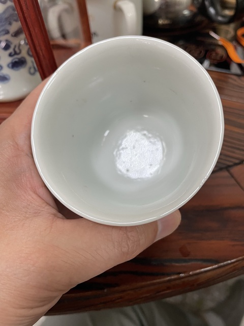 古玩陶瓷粉彩鶴紋杯真品鑒賞圖