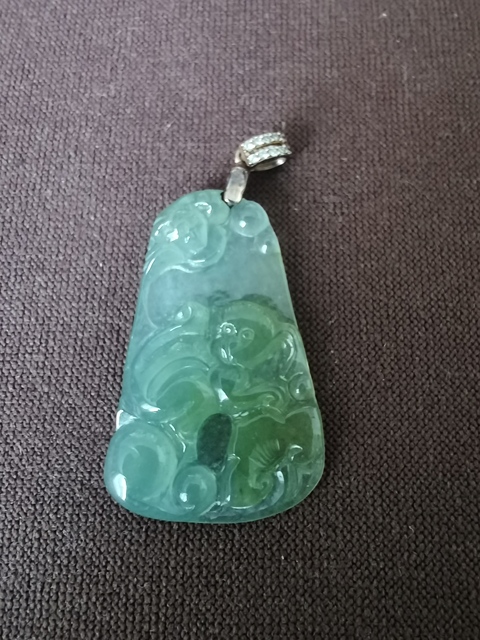 古玩玉器天然翡翠雕件真品鑒賞圖