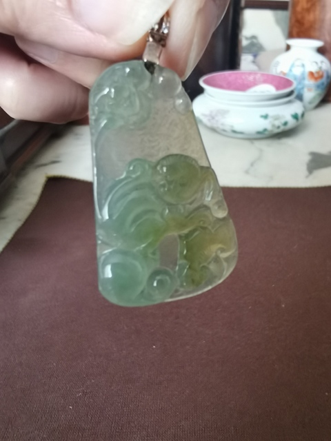 古玩玉器天然翡翠雕件真品鑒賞圖