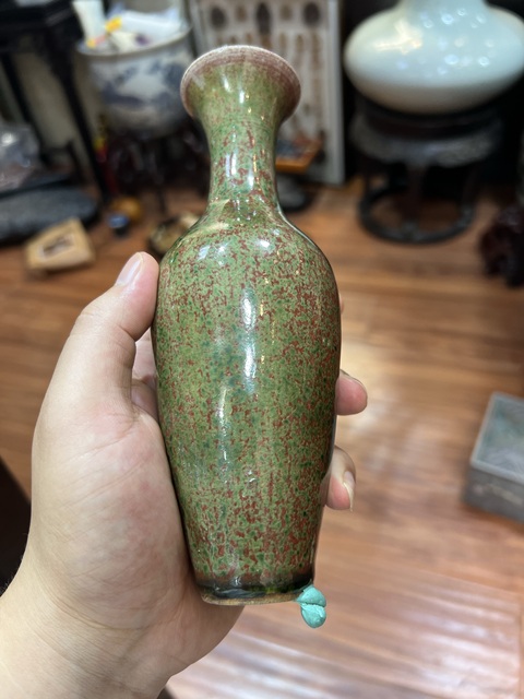 古玩陶瓷豇豆紅釉柳葉瓶真品鑒賞圖